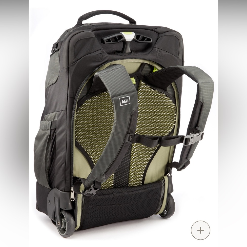 Rei CoOp Stratocruiser Wheeled Luggage 22" With Re… Gem